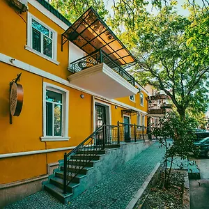 Hillside Center 3* Bakü