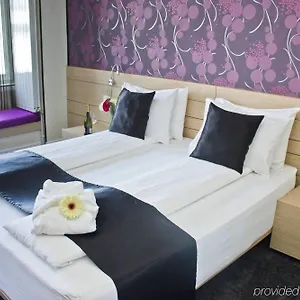 Z Executive Boutique 4* Bükreş