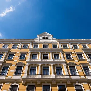** Hotel Lehrerhaus Oostenrijk